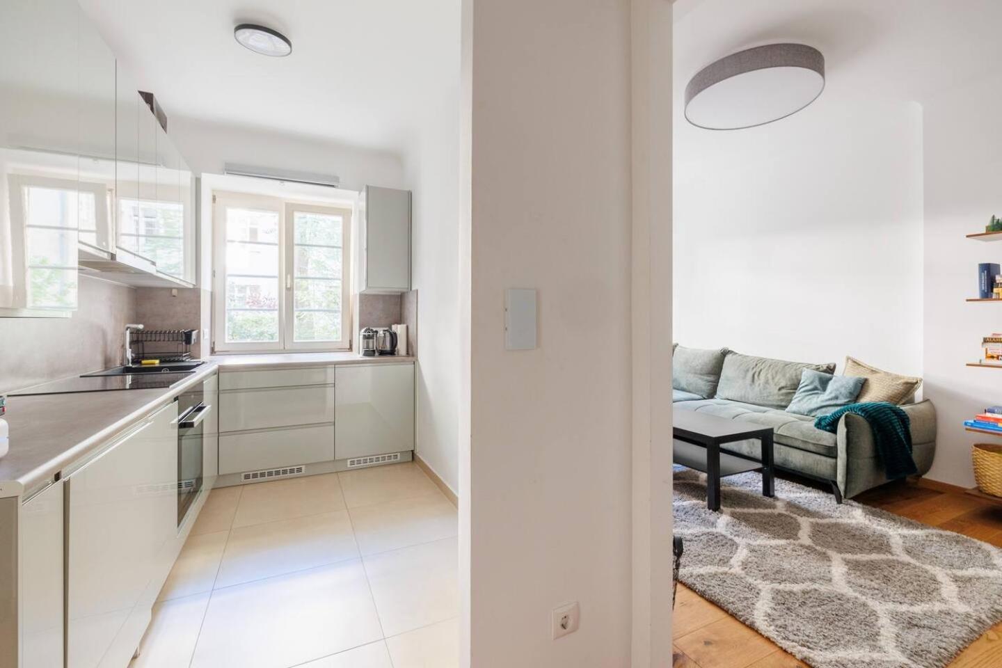 Apartment Vienna Near Metro - Netflix - Free Wifi Buitenkant foto
